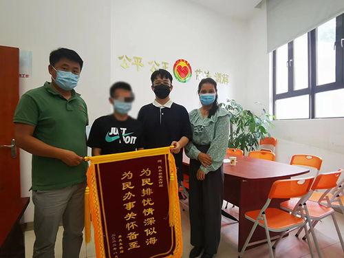 民治街道爆料事件最新,事件真相揭秘,社区动态追踪!